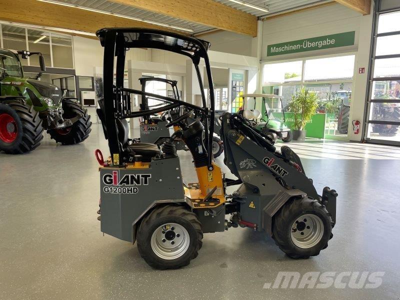 GiANT G1200 HD Carregadoras de direcção deslizante