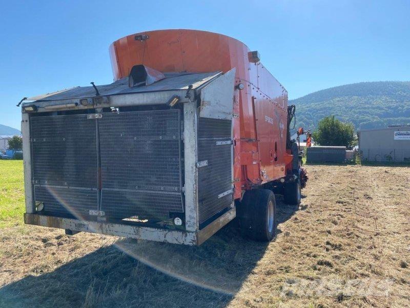Kuhn SPW 25 Alimentadores de misturadoras