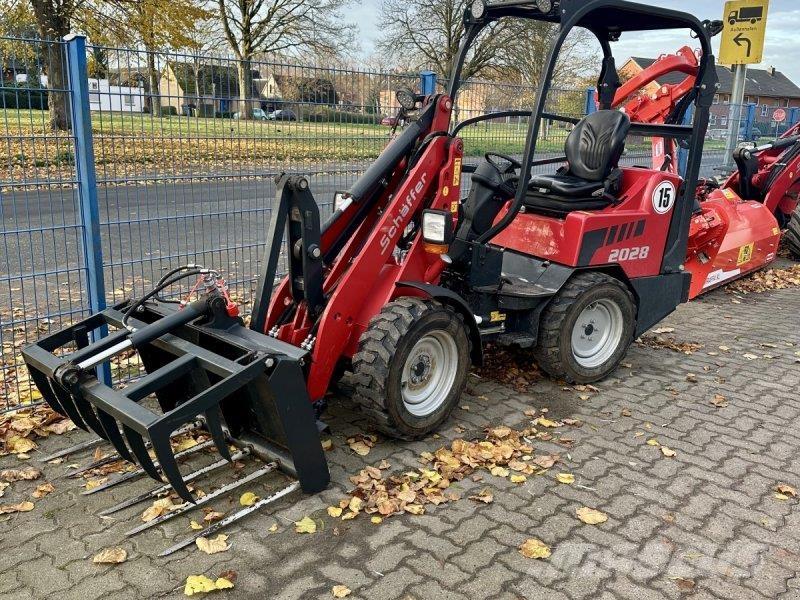 Schäffer 2028 Carregadoras frontais e escavadoras