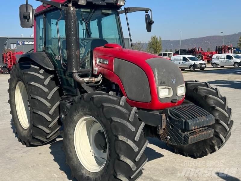 Valtra A93 H Tratores Agrícolas usados