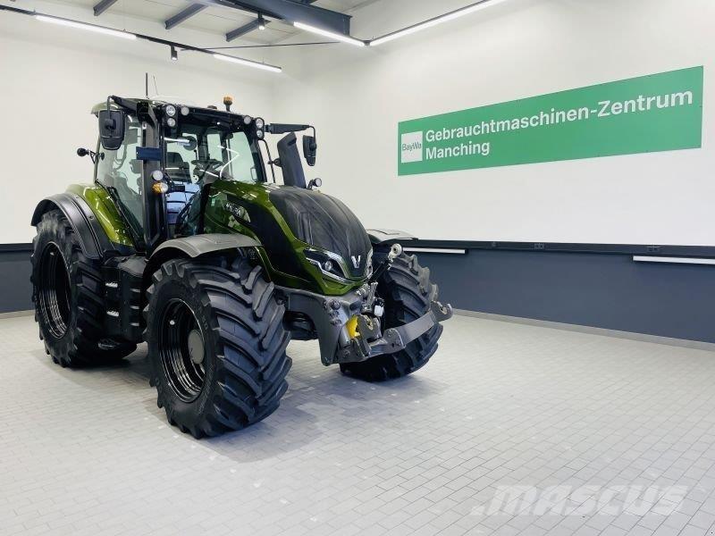 Valtra T215D Tratores Agrícolas usados