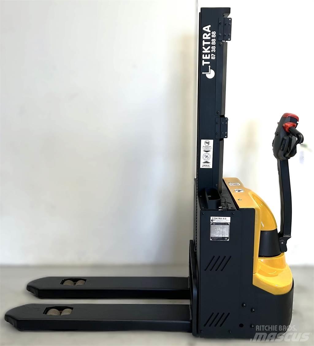 Tektra ES08-20WAI Empilhador para operador externo