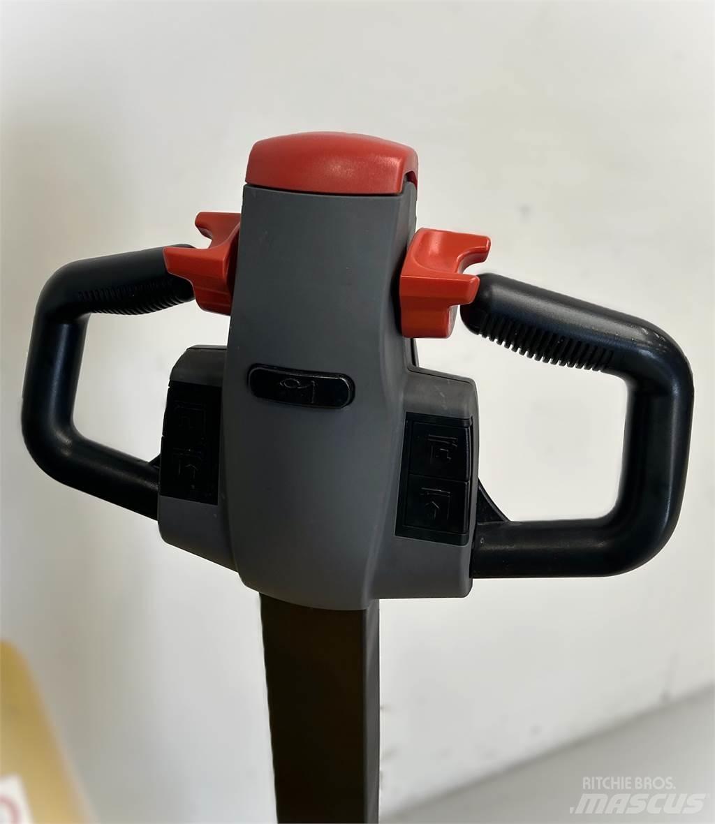 Tektra ES08-20WAI Empilhador para operador externo