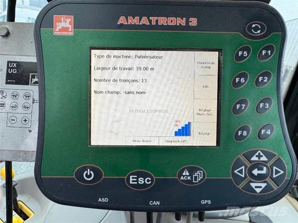 Amazone UX5200 Pulverizadores rebocados