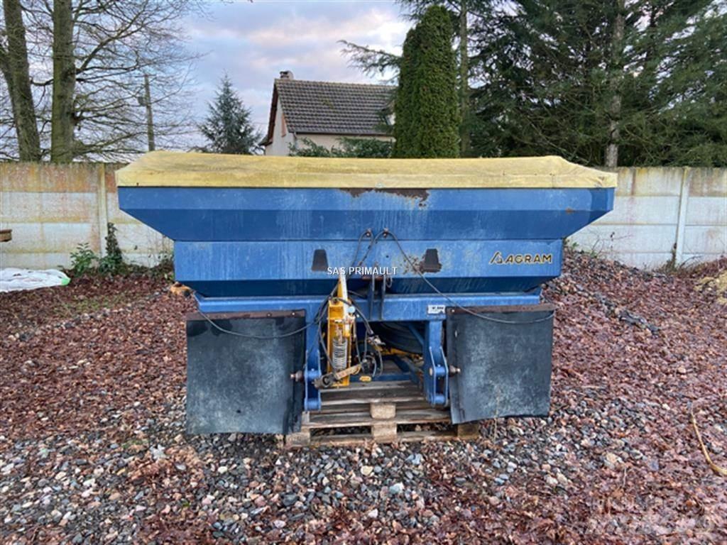 Bogballe Ex 2200 Espalhadores de minério