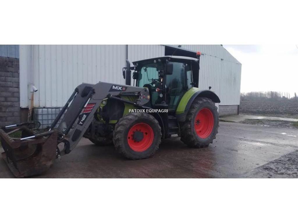 CLAAS ARION 520 Tratores Agrícolas usados