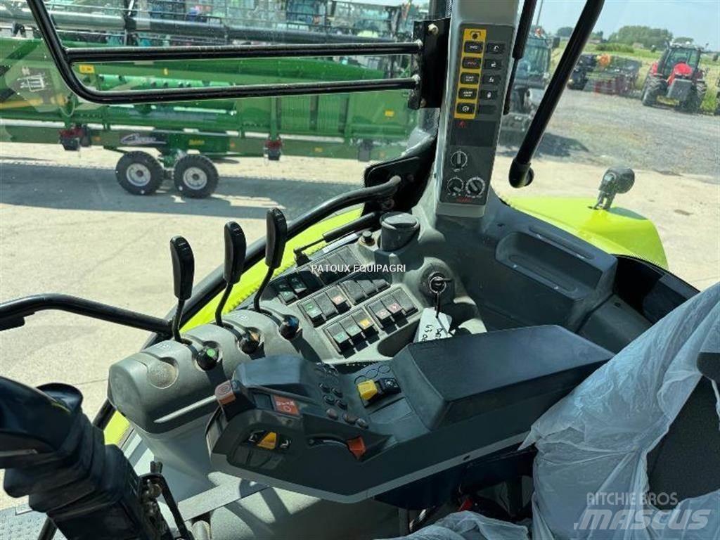 CLAAS ARION 520 Tratores Agrícolas usados