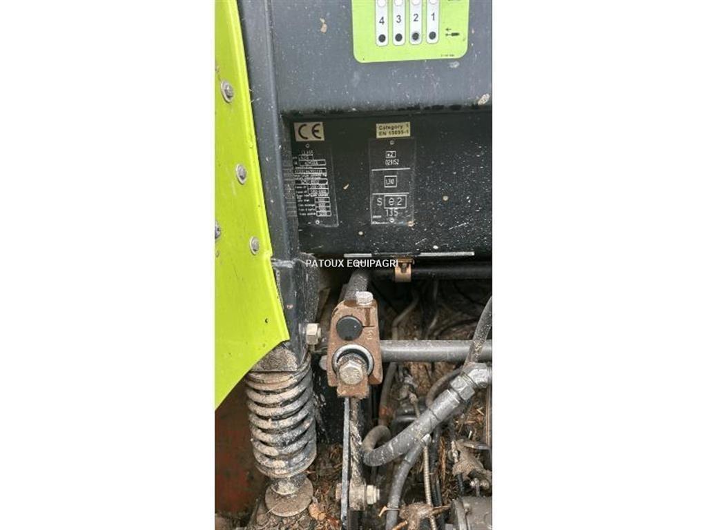 CLAAS ARION 610 Tratores Agrícolas usados