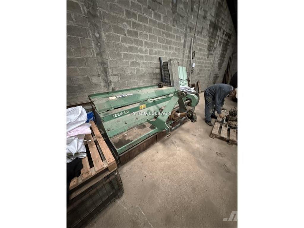 Desvoys DR 280 Grades mecânicas e moto-cultivadores