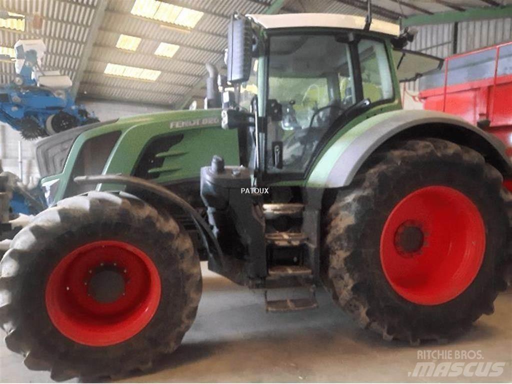 Fendt 826 VARIO Tratores Agrícolas usados