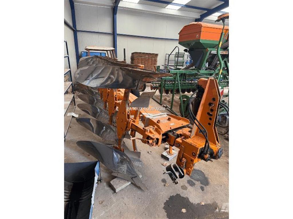 Huard 670 Charruas convencionais