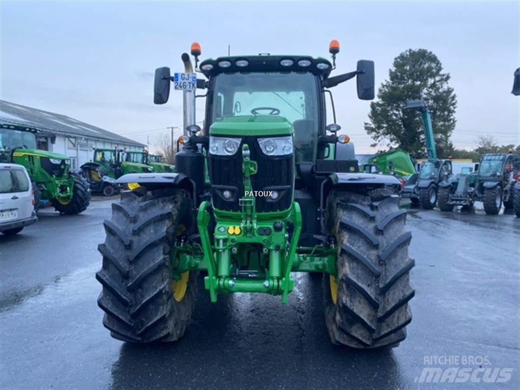 John Deere 6R215 Tratores Agrícolas usados