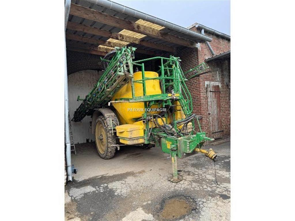 John Deere 832I Pulverizadores rebocados