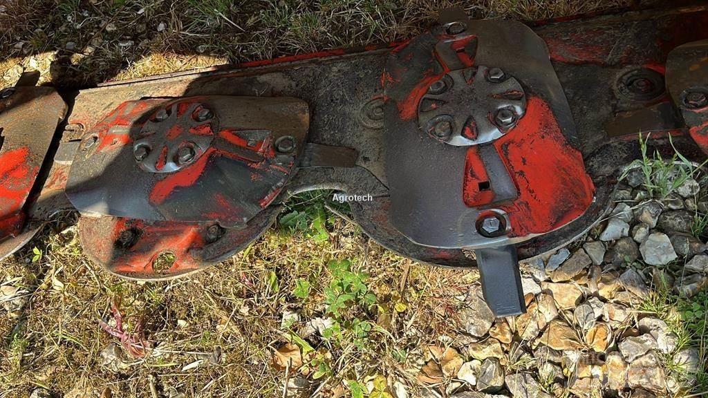 Kuhn GMD 4011 FF Grades mecânicas e moto-cultivadores