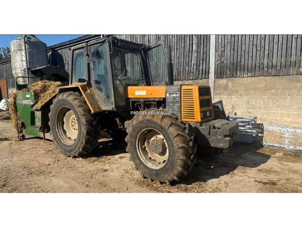 Renault 133-14 T Tratores Agrícolas usados