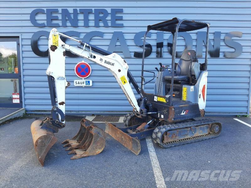 Bobcat E20Z Mini Escavadoras <7t