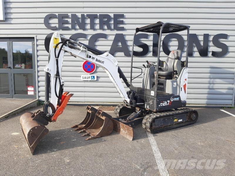 Bobcat E20Z Mini Escavadoras <7t