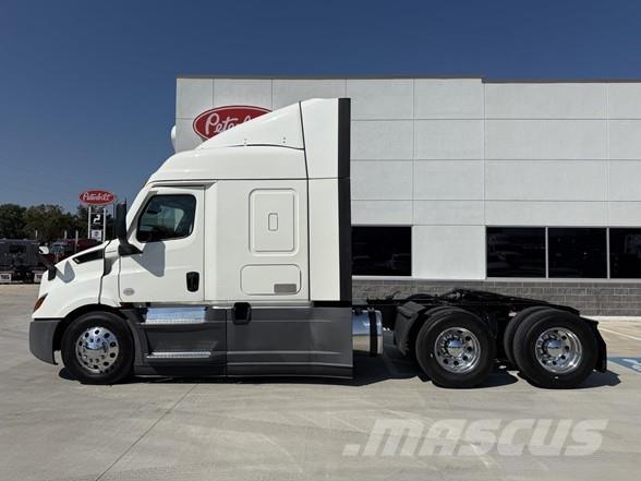 Freightliner CASCADIA 116 Tractores (camiões)