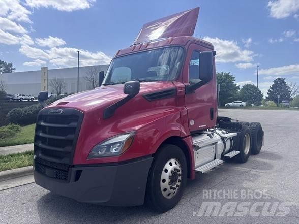 Freightliner CASCADIA 126 Tractores (camiões)