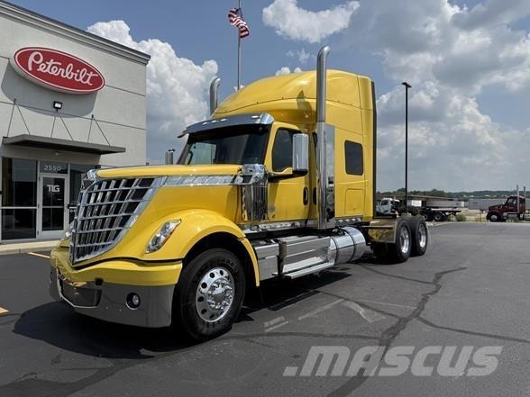 International LONESTAR Tractores (camiões)