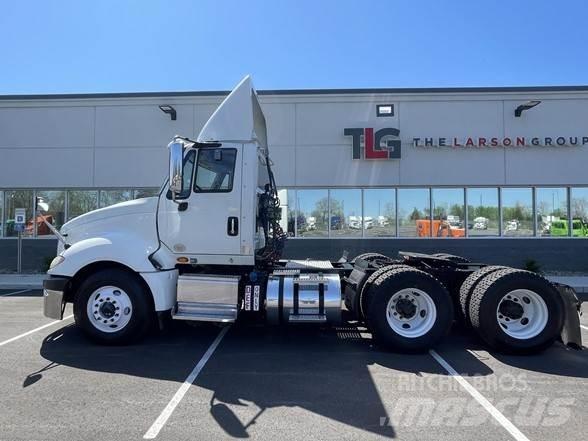 International PROSTAR Tractores (camiões)