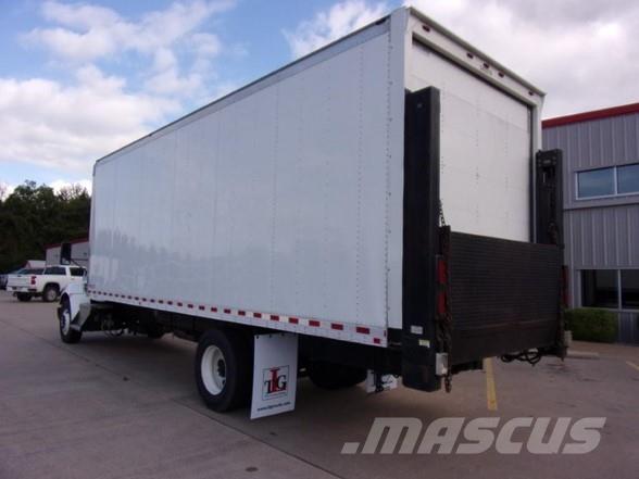 Kenworth T300 Camiões de caixa fechada