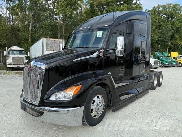 Kenworth T680 Tractores (camiões)