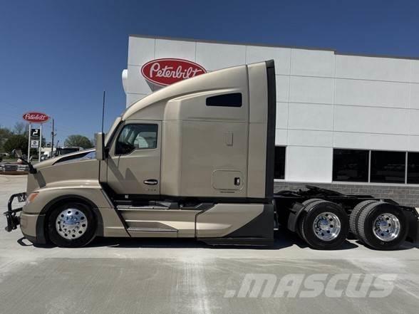 Kenworth T680 Tractores (camiões)