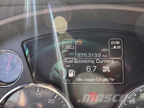 Kenworth T680 Tractores (camiões)