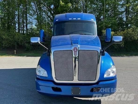 Kenworth T680 Tractores (camiões)