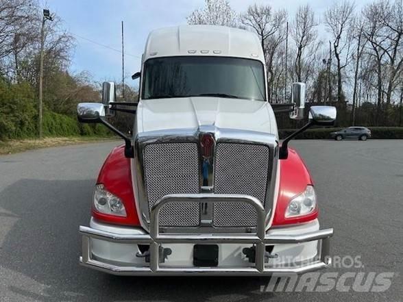 Kenworth T680 Tractores (camiões)
