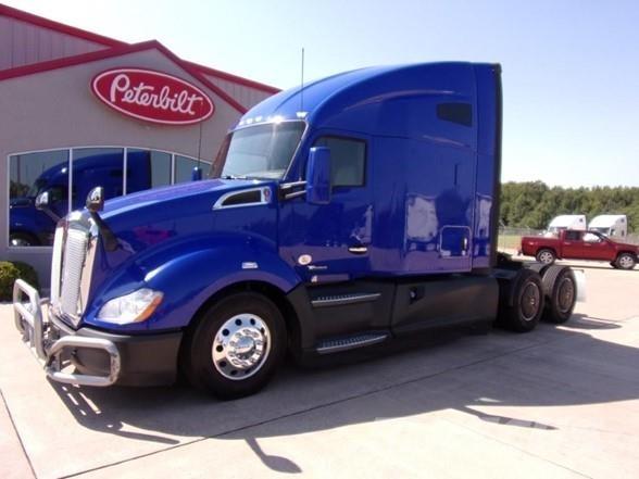 Kenworth T680 Tractores (camiões)