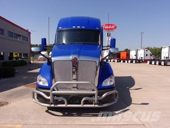 Kenworth T680 Tractores (camiões)