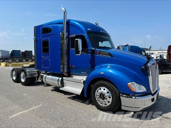 Kenworth T680 Tractores (camiões)