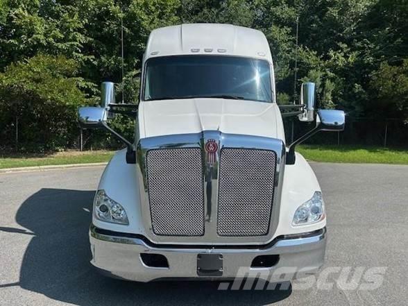 Kenworth T680 Tractores (camiões)