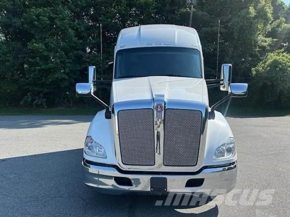 Kenworth T680 Tractores (camiões)