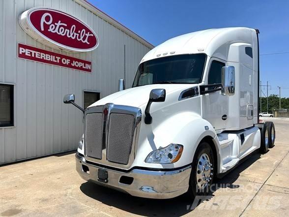 Kenworth T680 Tractores (camiões)