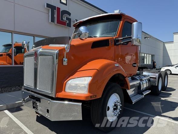 Kenworth T880 Tractores (camiões)