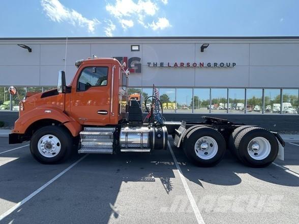 Kenworth T880 Tractores (camiões)
