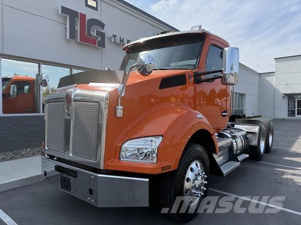 Kenworth T880 Tractores (camiões)