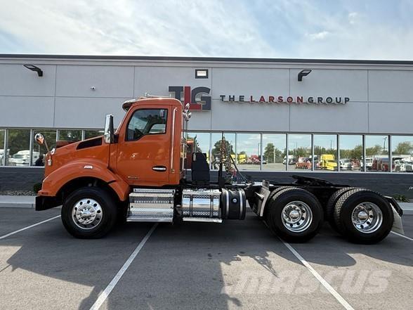 Kenworth T880 Tractores (camiões)