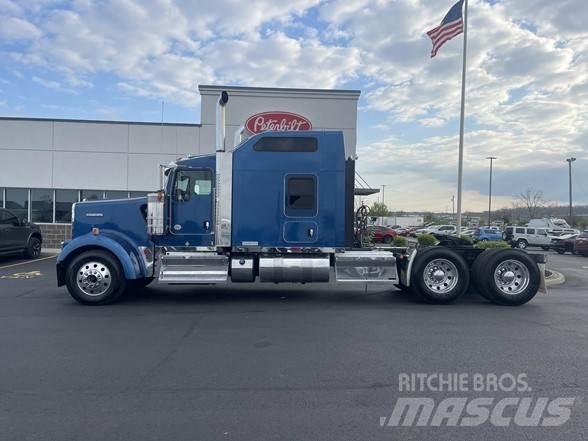 Kenworth W900 Tractores (camiões)