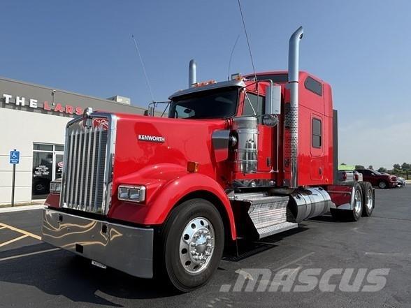 Kenworth W900 Tractores (camiões)