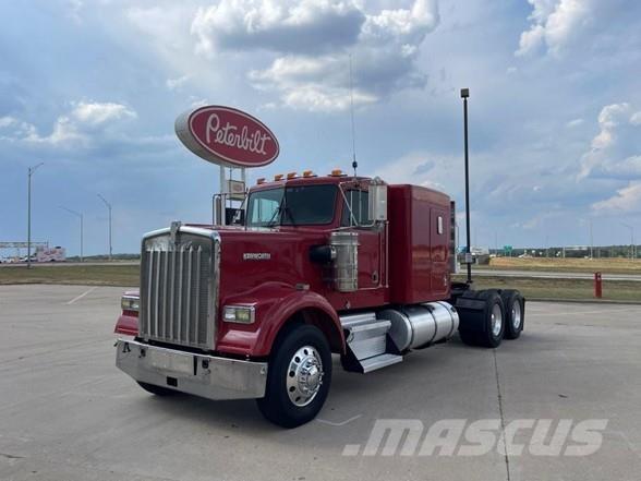 Kenworth W900B Tractores (camiões)