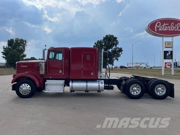 Kenworth W900B Tractores (camiões)
