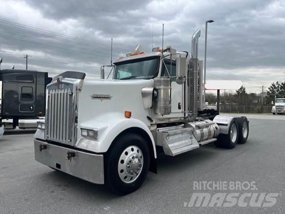 Kenworth W900L Tractores (camiões)