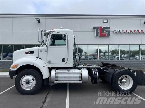 Peterbilt 337 Tractores (camiões)