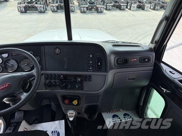 Peterbilt 367 Tractores (camiões)
