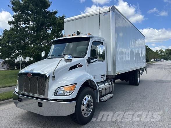 Peterbilt 536 Camiões de caixa fechada