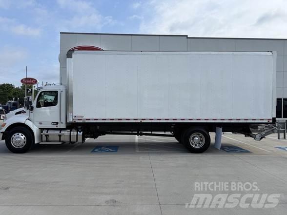 Peterbilt 536 Camiões de caixa fechada
